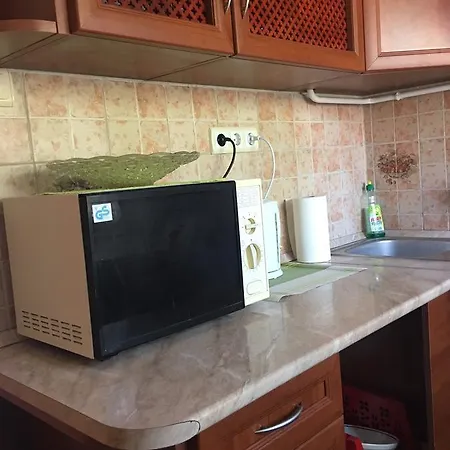 Horvath Apartman 2 *